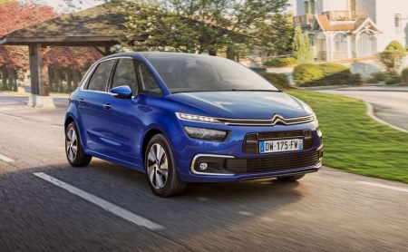 CITROEN C4 Spacetourer LIVE PureTech 130 S&S BVM6 €6.2 96kW 