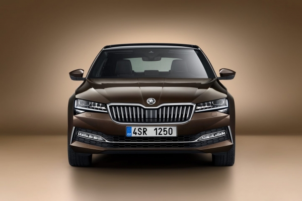 Nová ŠKODA Superb 1.5 TSI ACT 110kW / 150k 6° MP Active