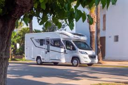Karavan Benimar Mileo 242 (2020) motor 2.3 140k 6st manuál